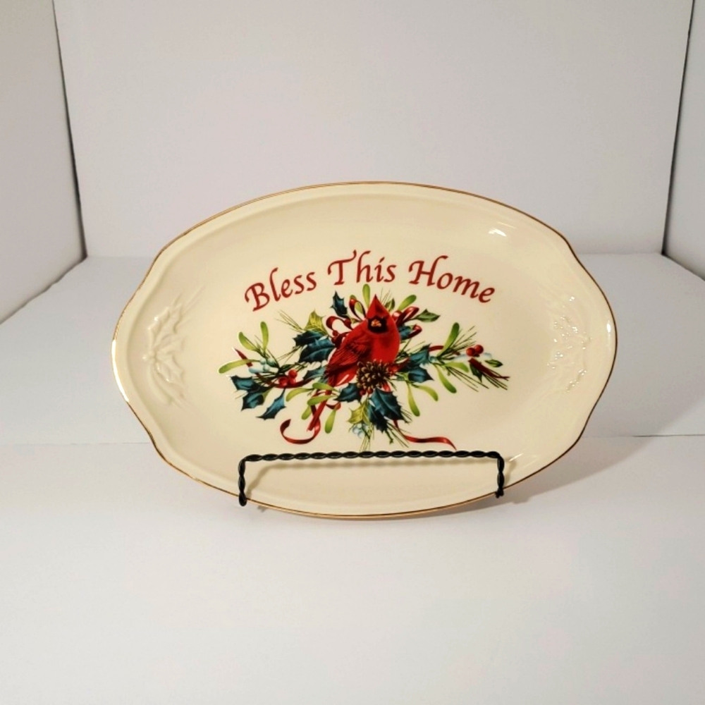 Lenox Winter Greetings Cardinal Platter 11"x7" Oblong Holly Berry Red Gold Tray